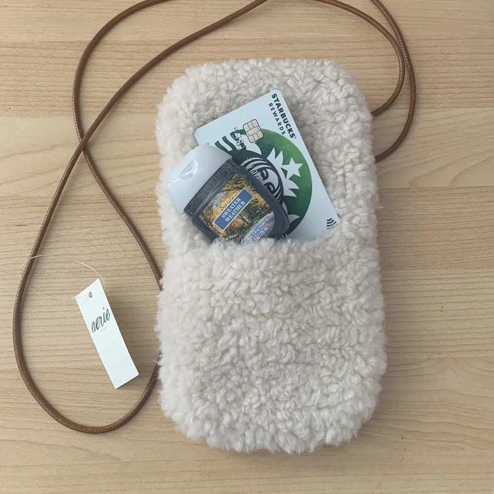 Aerie - Cellphone Sherpa Crossbody
